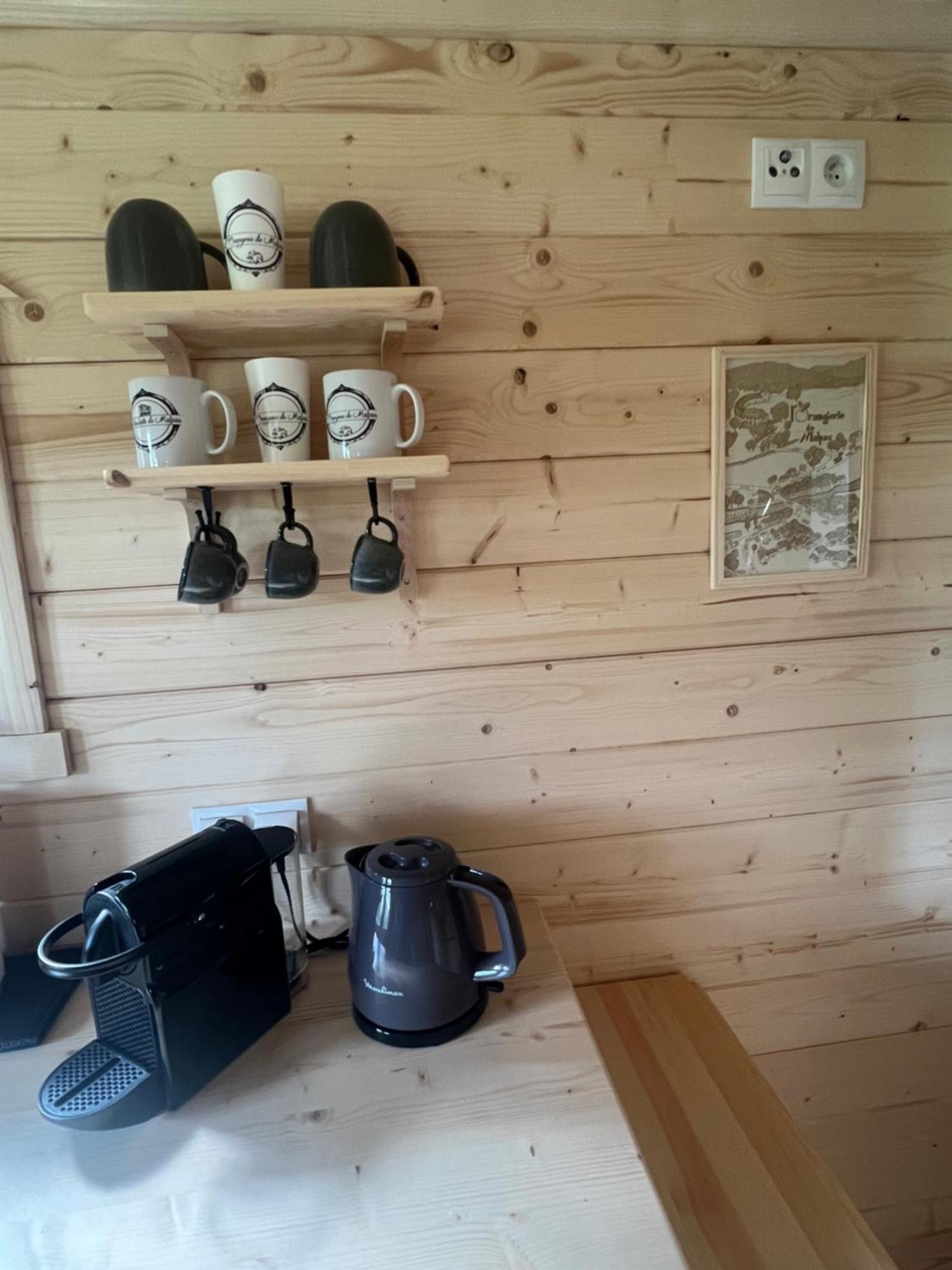 La Roulotte Deluxe De Malpas Bed & Breakfast Quingey Dış mekan fotoğraf