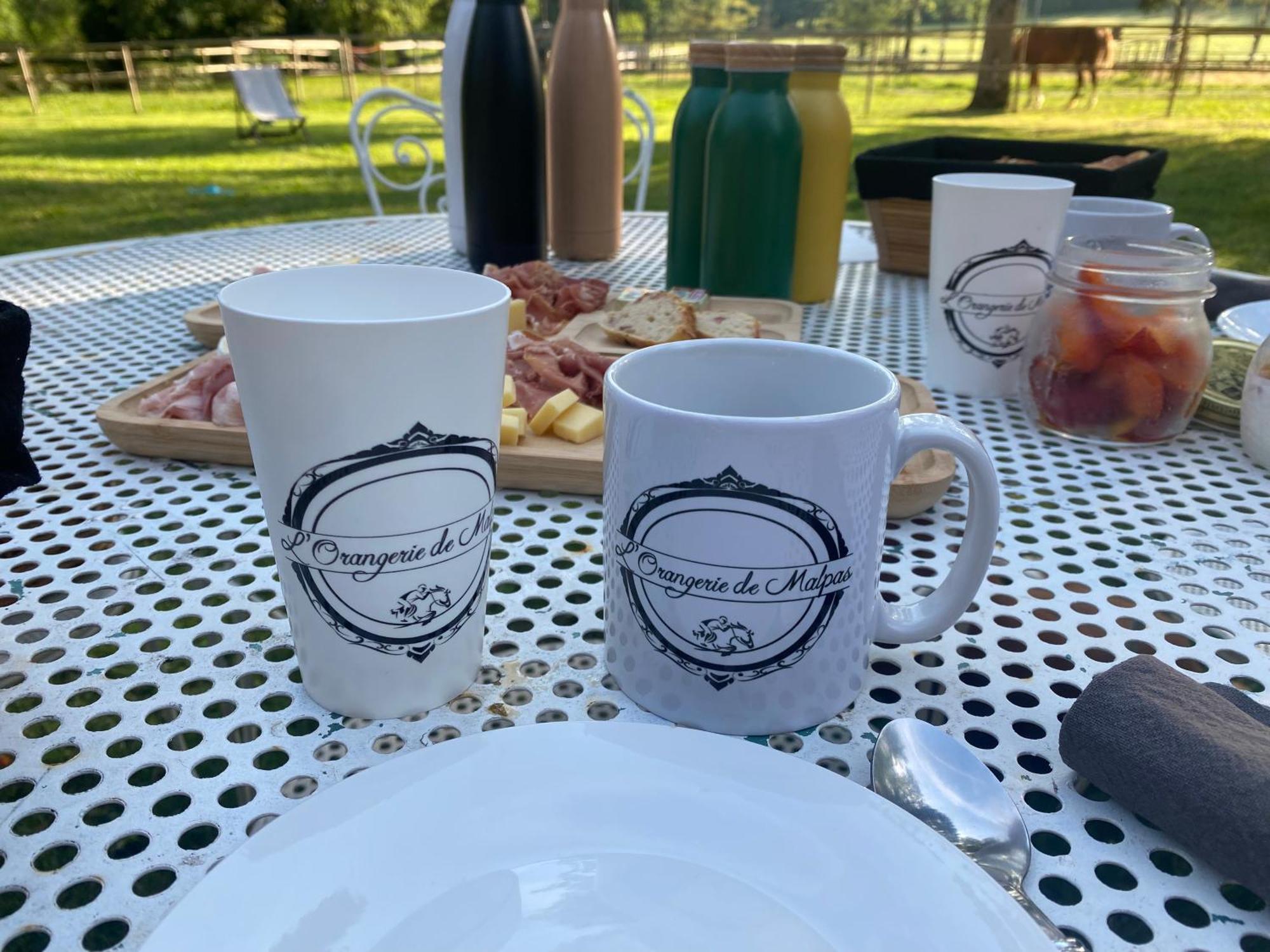 La Roulotte Deluxe De Malpas Bed & Breakfast Quingey Dış mekan fotoğraf