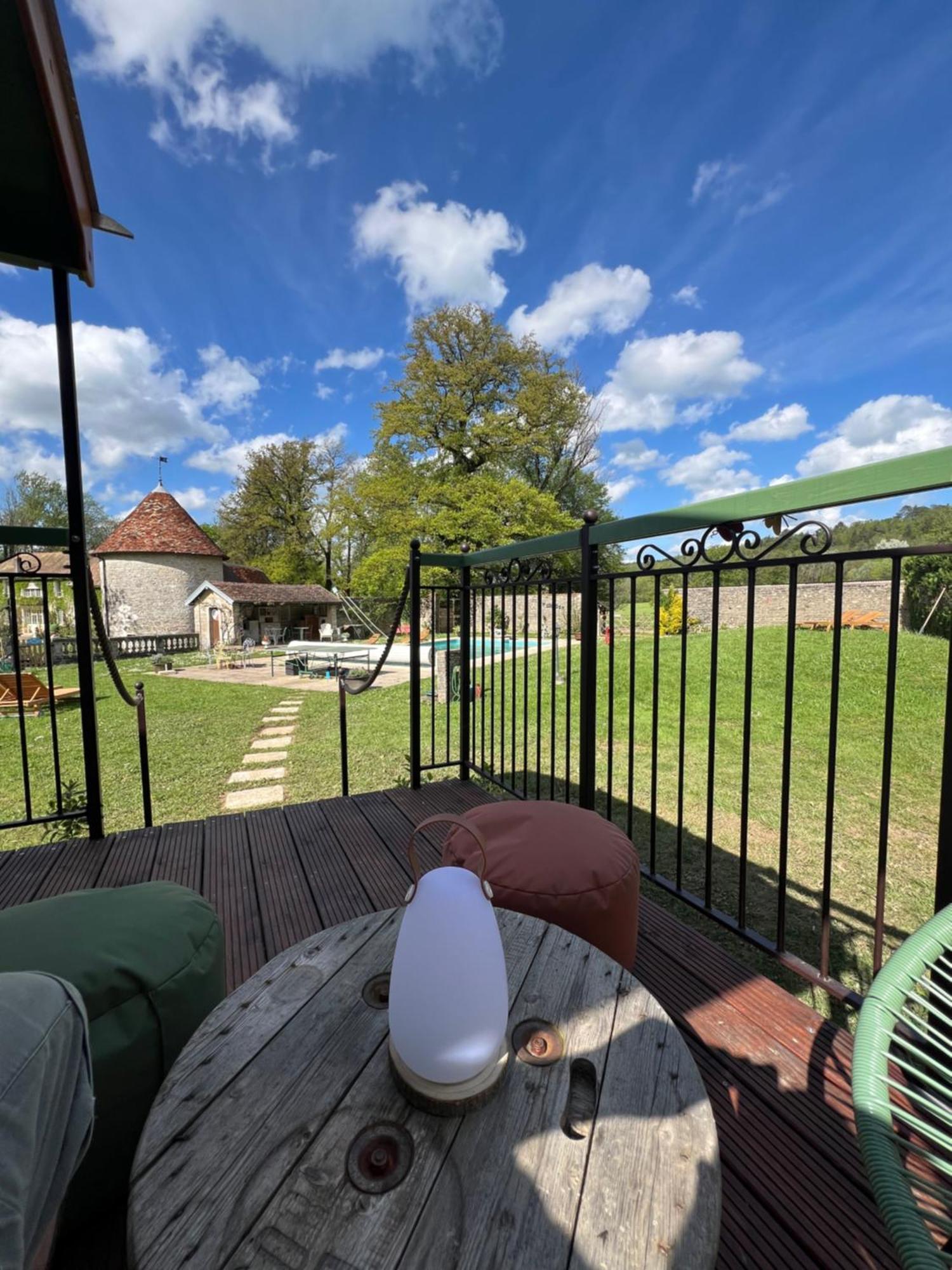 La Roulotte Deluxe De Malpas Bed & Breakfast Quingey Dış mekan fotoğraf